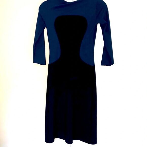 chiara boni blue dress Hesupie Midi Dress